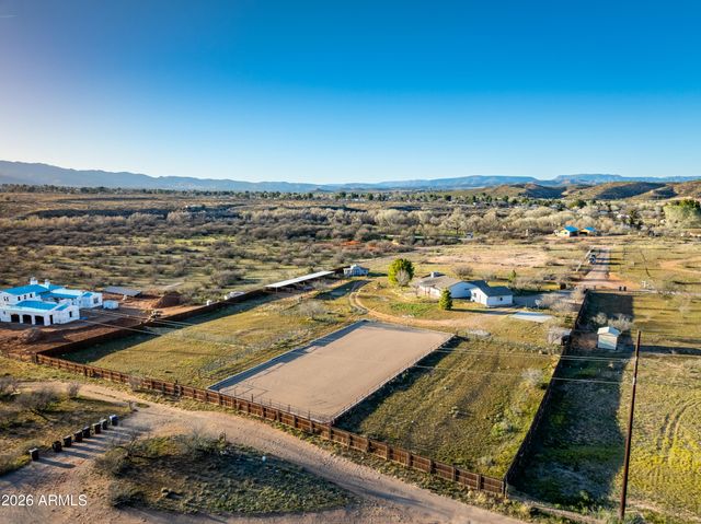 2770 S Country Hill Road, Cornville, AZ 86325