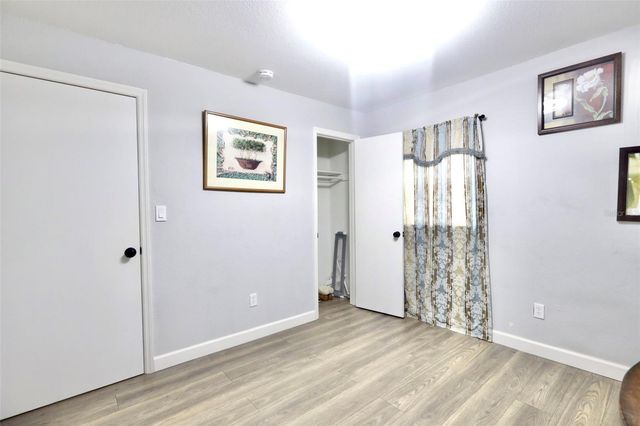 414 W ELLA J GILMORE STREET, Apopka, FL 32703