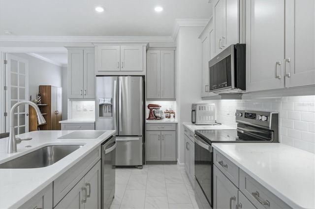 113 MOSCATA WAY, Nokomis, FL 34275