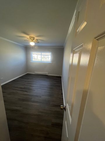 860 E Old Willow Road 139, Prospect Heights, IL 60070