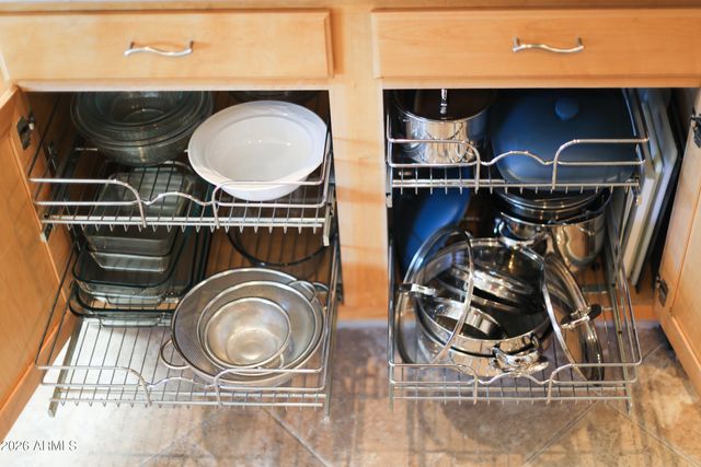 10537 E FORGE Avenue, Mesa, AZ 85208