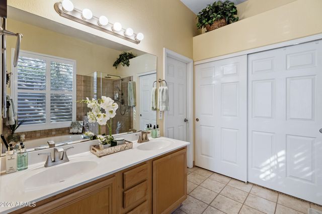 10537 E FORGE Avenue, Mesa, AZ 85208