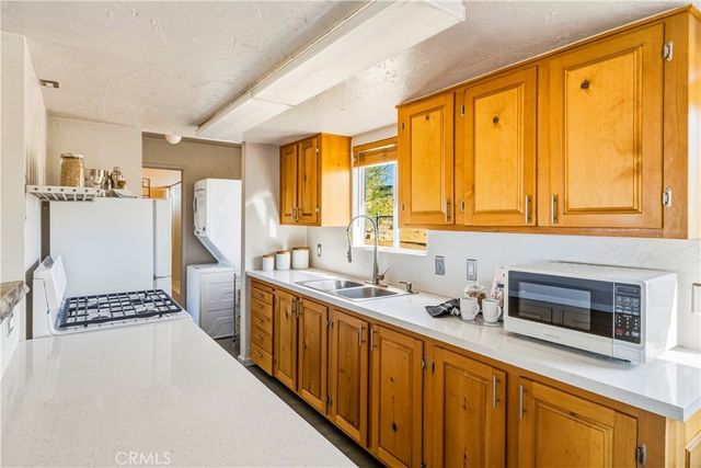 7025 Park Boulevard, Joshua Tree, CA 92252