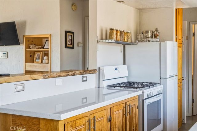 7025 Park Boulevard, Joshua Tree, CA 92252