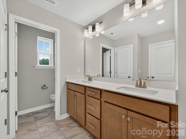 571 Cape Cod Way, Rock Hill, SC 29732