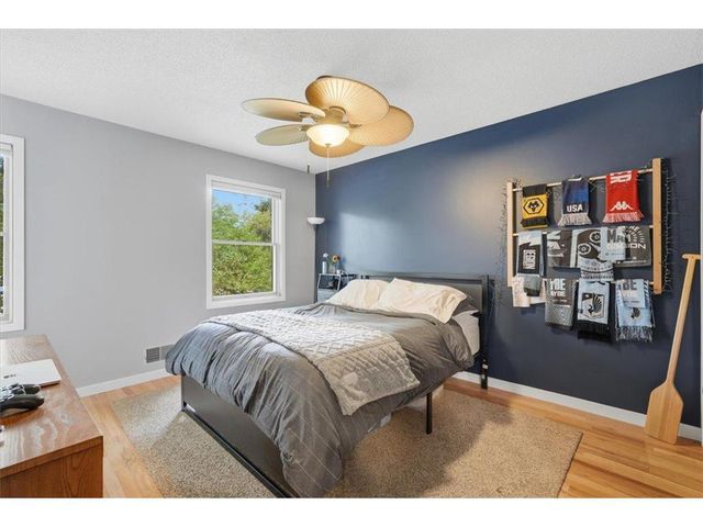 1516 Northridge Drive, Hudson, WI 54016