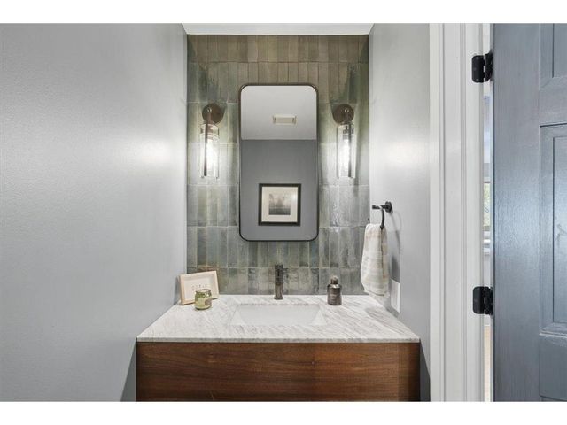 1516 Northridge Drive, Hudson, WI 54016
