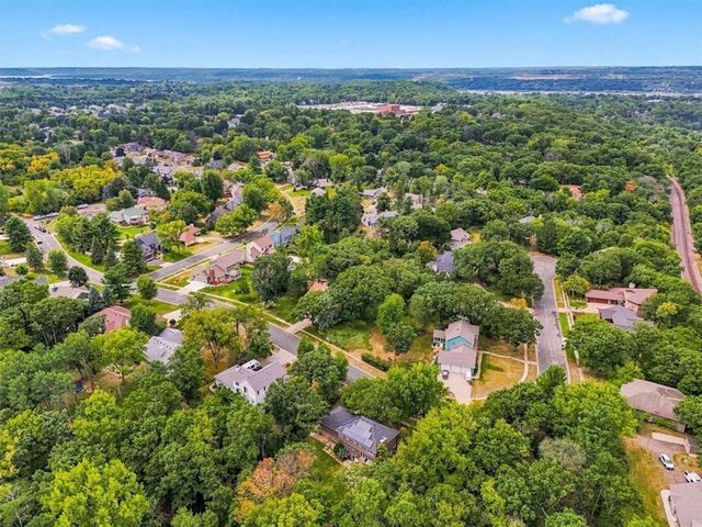1516 Northridge Drive, Hudson, WI 54016