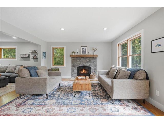 1516 Northridge Drive, Hudson, WI 54016