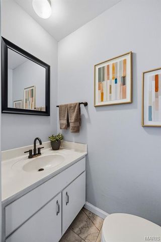 2347 Albion Place A, St Louis, MO 63104