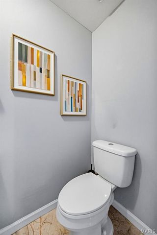 2347 Albion Place A, St Louis, MO 63104