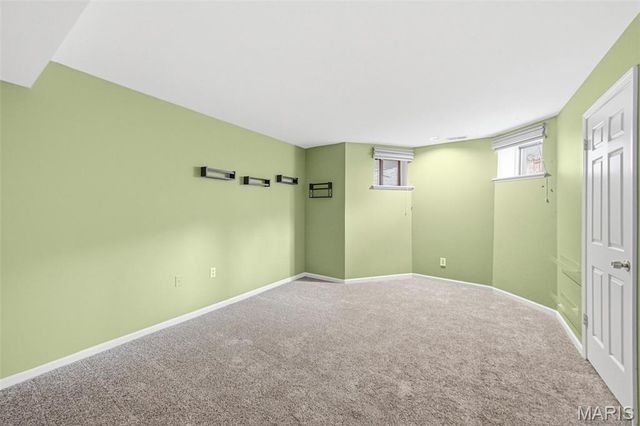 2347 Albion Place A, St Louis, MO 63104