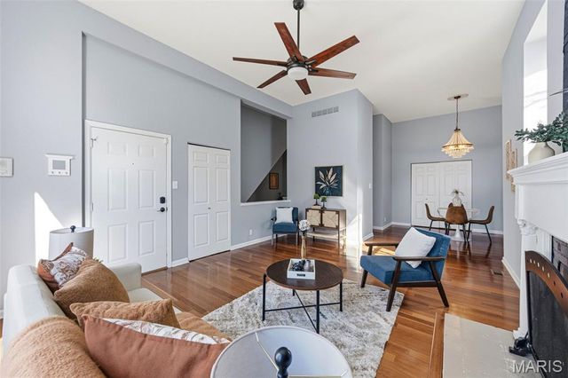 2347 Albion Place A, St Louis, MO 63104