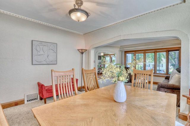 3809 S Logan AVENUE, Milwaukee, WI 53207