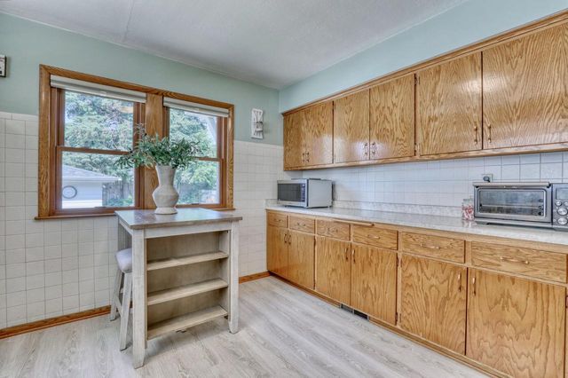 3809 S Logan AVENUE, Milwaukee, WI 53207
