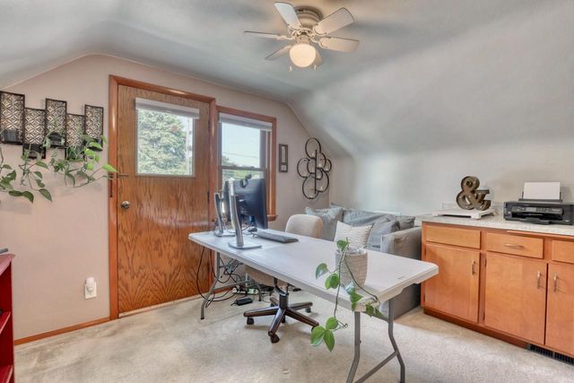 3809 S Logan AVENUE, Milwaukee, WI 53207