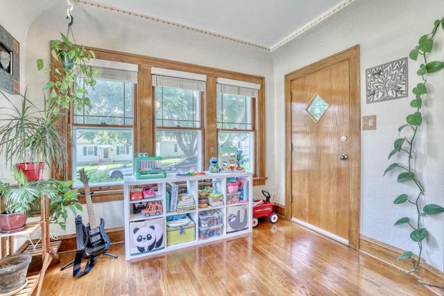 3809 S Logan AVENUE, Milwaukee, WI 53207