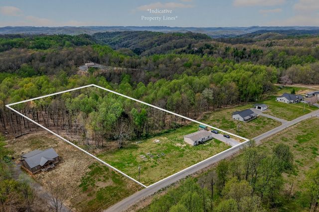 1399 Adamson Branch Rd, Liberty, TN 37095