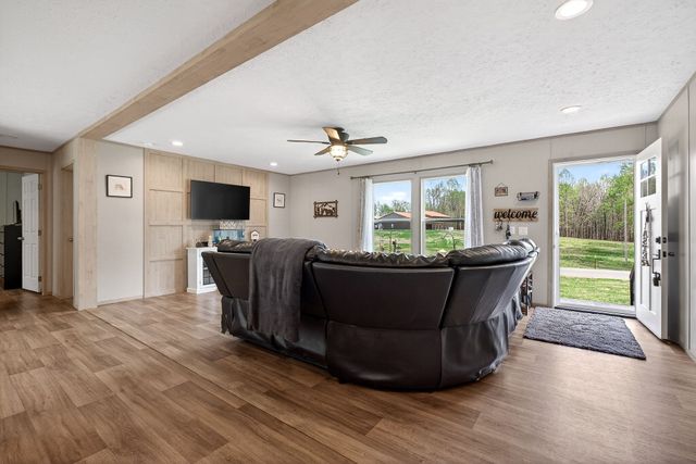 1399 Adamson Branch Rd, Liberty, TN 37095