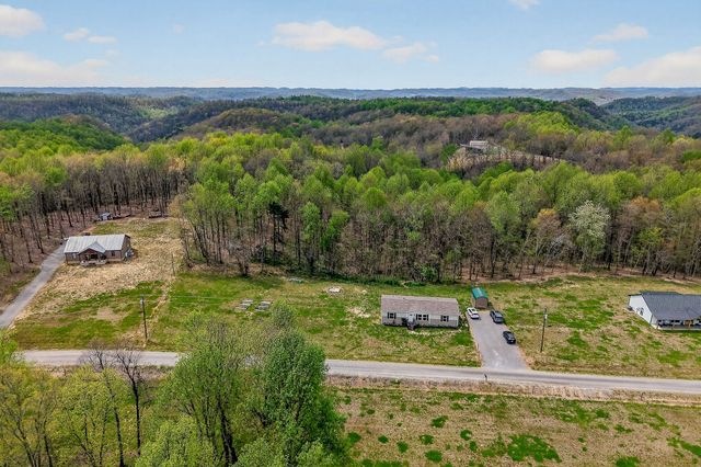 1399 Adamson Branch Rd, Liberty, TN 37095