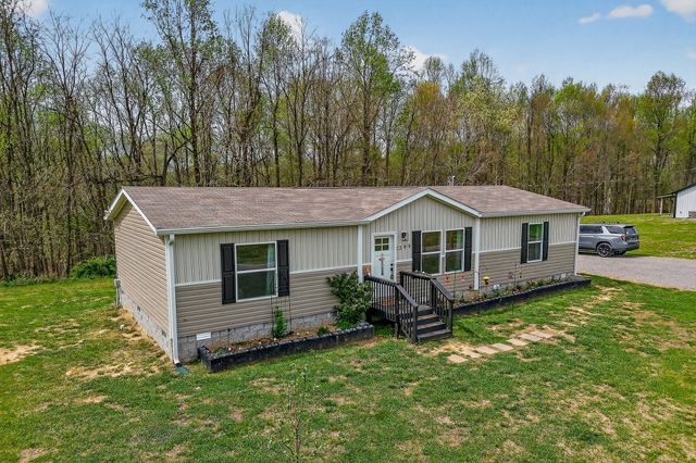1399 Adamson Branch Rd, Liberty, TN 37095