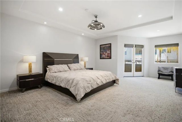 12841 Bloomfield Street 104, Studio City, CA 91604