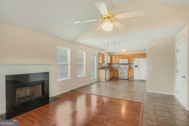 652 Rayella Drive, Stockbridge, GA 30281