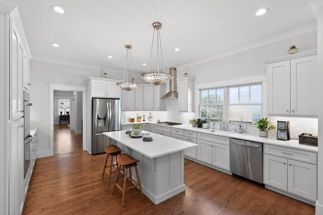 215 Mcfarland Avenue, Chattanooga, TN 37405