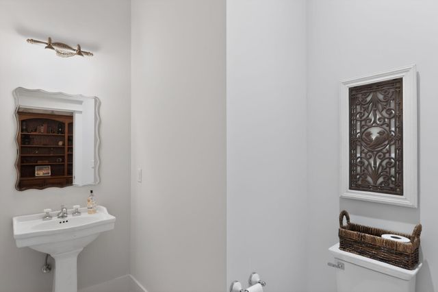 215 Mcfarland Avenue, Chattanooga, TN 37405