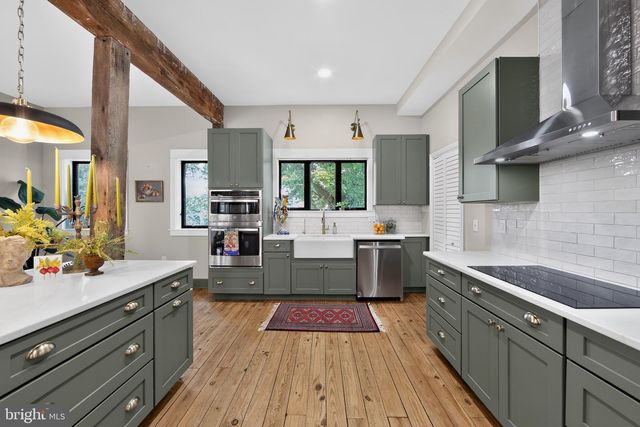 287 W SEVEN STARS RD, Phoenixville, PA 19460