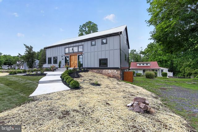 287 W SEVEN STARS RD, Phoenixville, PA 19460