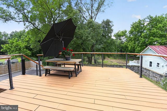 287 W SEVEN STARS RD, Phoenixville, PA 19460