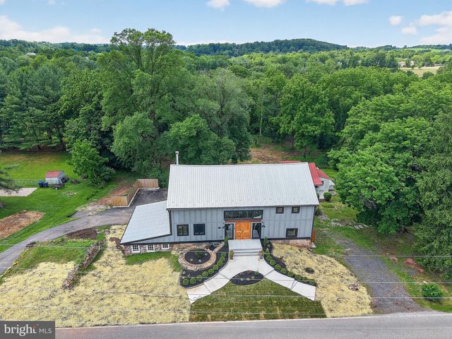 287 W SEVEN STARS RD, Phoenixville, PA 19460