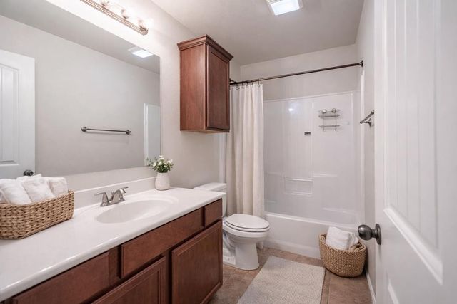 1012 Griffith Ct, Midland, TX 79706