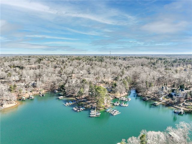 806 Bright Leaf Court, Se Bright Leaf Court, Seneca, SC 29672