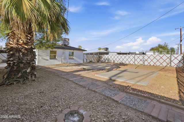 1829 W CAMPBELL Avenue, Phoenix, AZ 85015