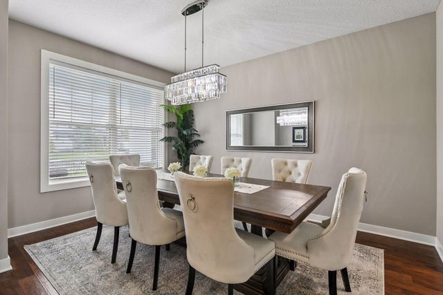 4391 Millstone Drive, Chaska, MN 55318