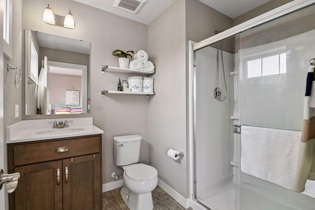4391 Millstone Drive, Chaska, MN 55318