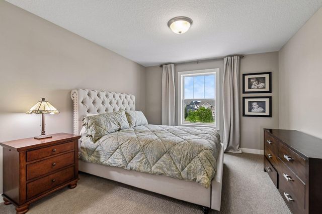 4391 Millstone Drive, Chaska, MN 55318