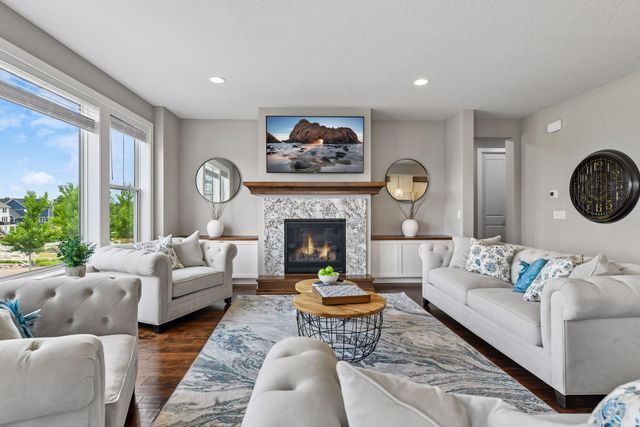4391 Millstone Drive, Chaska, MN 55318