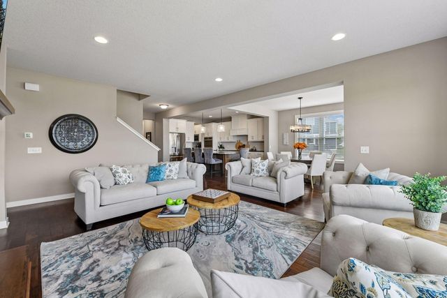 4391 Millstone Drive, Chaska, MN 55318