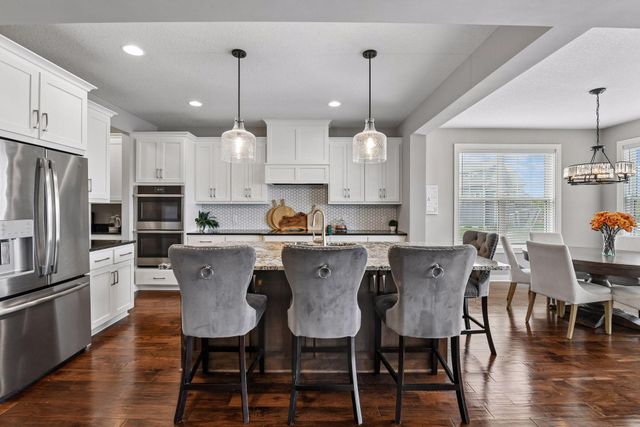 4391 Millstone Drive, Chaska, MN 55318