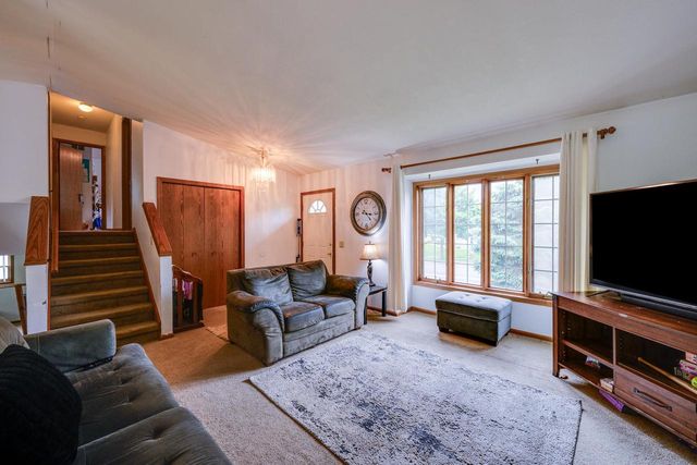 5830 Oxbow Bend, Madison, WI 53716