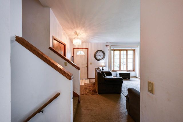 5830 Oxbow Bend, Madison, WI 53716