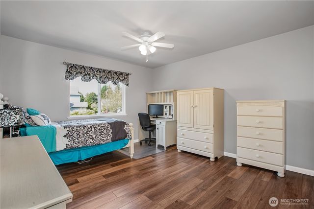 11234 SE 299th Place, Auburn, WA 98092