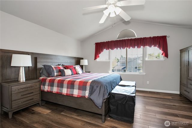 11234 SE 299th Place, Auburn, WA 98092