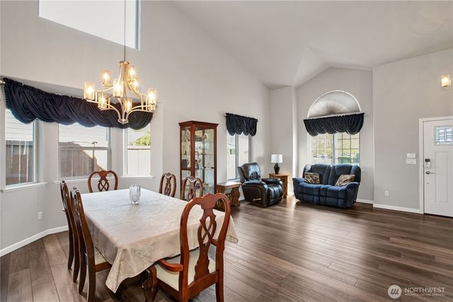 11234 SE 299th Place, Auburn, WA 98092