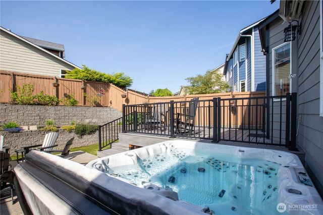 11234 SE 299th Place, Auburn, WA 98092