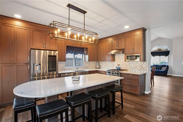11234 SE 299th Place, Auburn, WA 98092