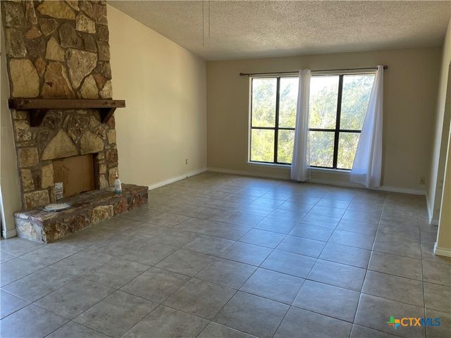 102B FALCON, Horseshoe Bay, TX 78657